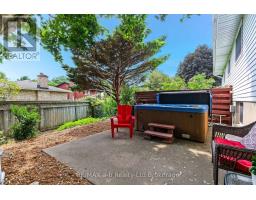 45 CARLYLE PLACE - 6