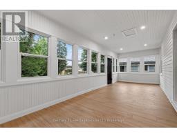 256 UNION STREET - 28