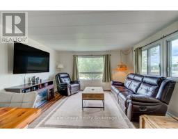 32 PINEVIEW AVE AVENUE - 29