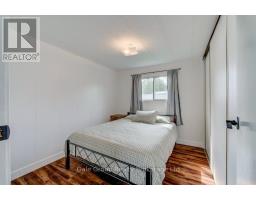 32 PINEVIEW AVE AVENUE - 34
