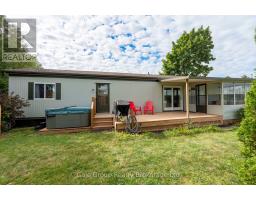 32 PINEVIEW AVE AVENUE - 7