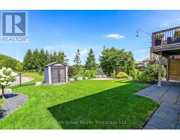 402 FAIRWAY ROAD - 18