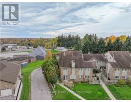 8 - 19 WREN COURT - 1
