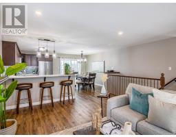 34 TARTAN DRIVE - 10