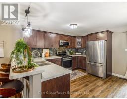 34 TARTAN DRIVE - 21