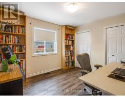 34 TARTAN DRIVE - 26