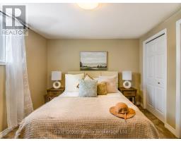 34 TARTAN DRIVE - 40