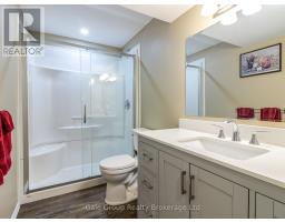 34 TARTAN DRIVE - 42