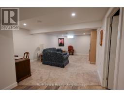 11 MCDONALD COURT - 22