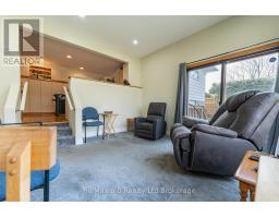 4 BURDOCK COURT - 10