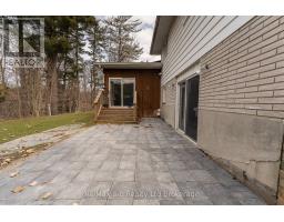 4 BURDOCK COURT - 26