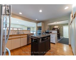 4 BURDOCK COURT - 8
