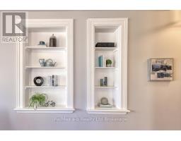 383 INGERSOLL AVENUE - 25