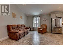 62 BROWN STREET - 6