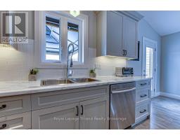62 BROWN STREET - 8
