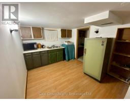 1169 OXFORD STREET E - 18