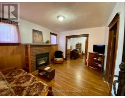 1169 OXFORD STREET E - 7