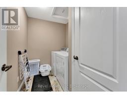 632 CRAWFORD CRESCENT - 17