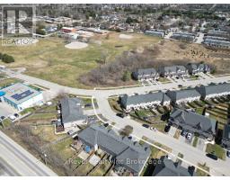 632 CRAWFORD CRESCENT - 2