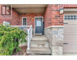 632 CRAWFORD CRESCENT - 3