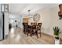 632 CRAWFORD CRESCENT - 6