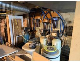 91 ROLPH STREET - 27