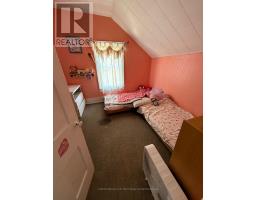 91 ROLPH STREET - 37