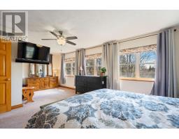 330 SPENCER STREET - 16