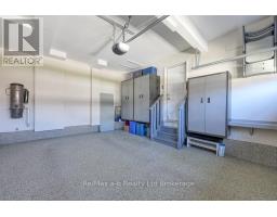21 - 175 INGERSOLL STREET N - 22