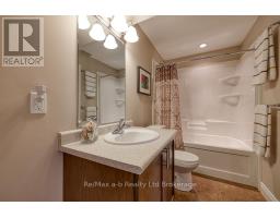 21 - 175 INGERSOLL STREET N - 36
