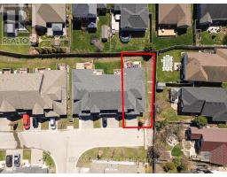 21 - 175 INGERSOLL STREET N - 4