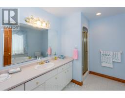 39 FINCH AVENUE - 13