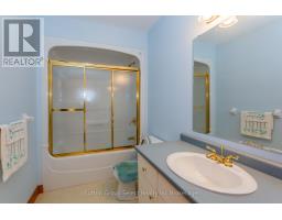 39 FINCH AVENUE - 35