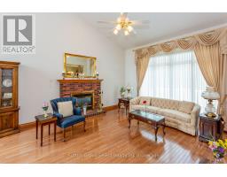 39 FINCH AVENUE - 7