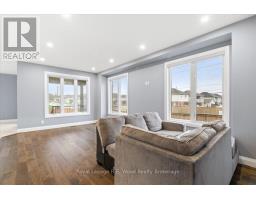 81 WOODLAND CRESCENT N - 13