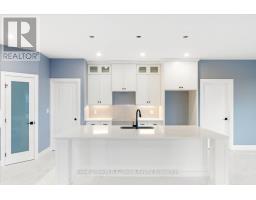 81 WOODLAND CRESCENT N - 22