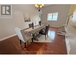 478 HENRY STREET - 15