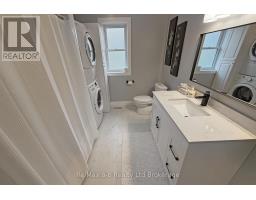 478 HENRY STREET - 31