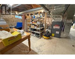 478 HENRY STREET - 35