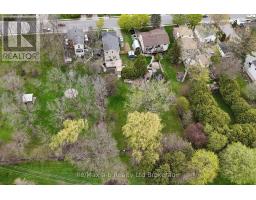 478 HENRY STREET - 36