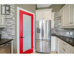 232 DIEPPE DRIVE - 14