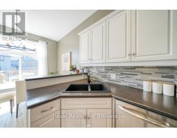 232 DIEPPE DRIVE - 15