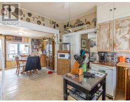 15 EAST PARK DRIVE S - 13