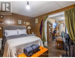 15 EAST PARK DRIVE S - 15