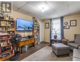 15 EAST PARK DRIVE S - 21