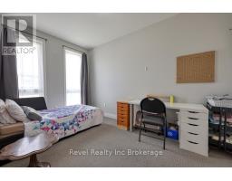 19 SUTHERLAND CRESCENT - 24