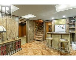 892 SUNSET BOULEVARD - 19