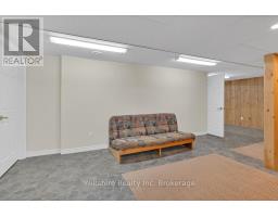 15 FAIRS CRESCENT - 20