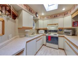 659 SPRINGBANK AVENUE N - 11