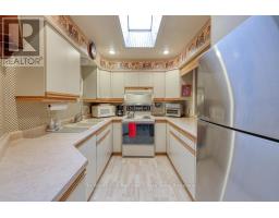 659 SPRINGBANK AVENUE N - 13